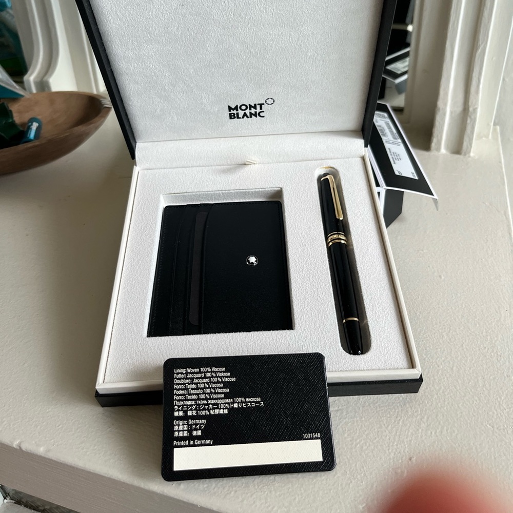 Montblanc Meisterstück Set Classique Ballpoint Pen Card Wallet